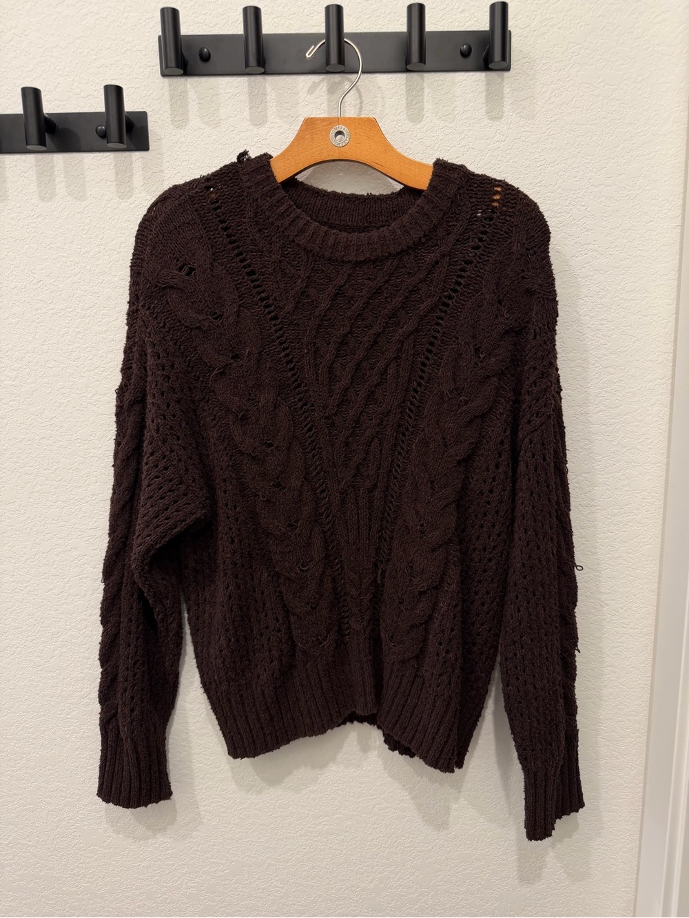 Abercrombie & Fitch Dark Brown Cable Knit Crewneck Sweater